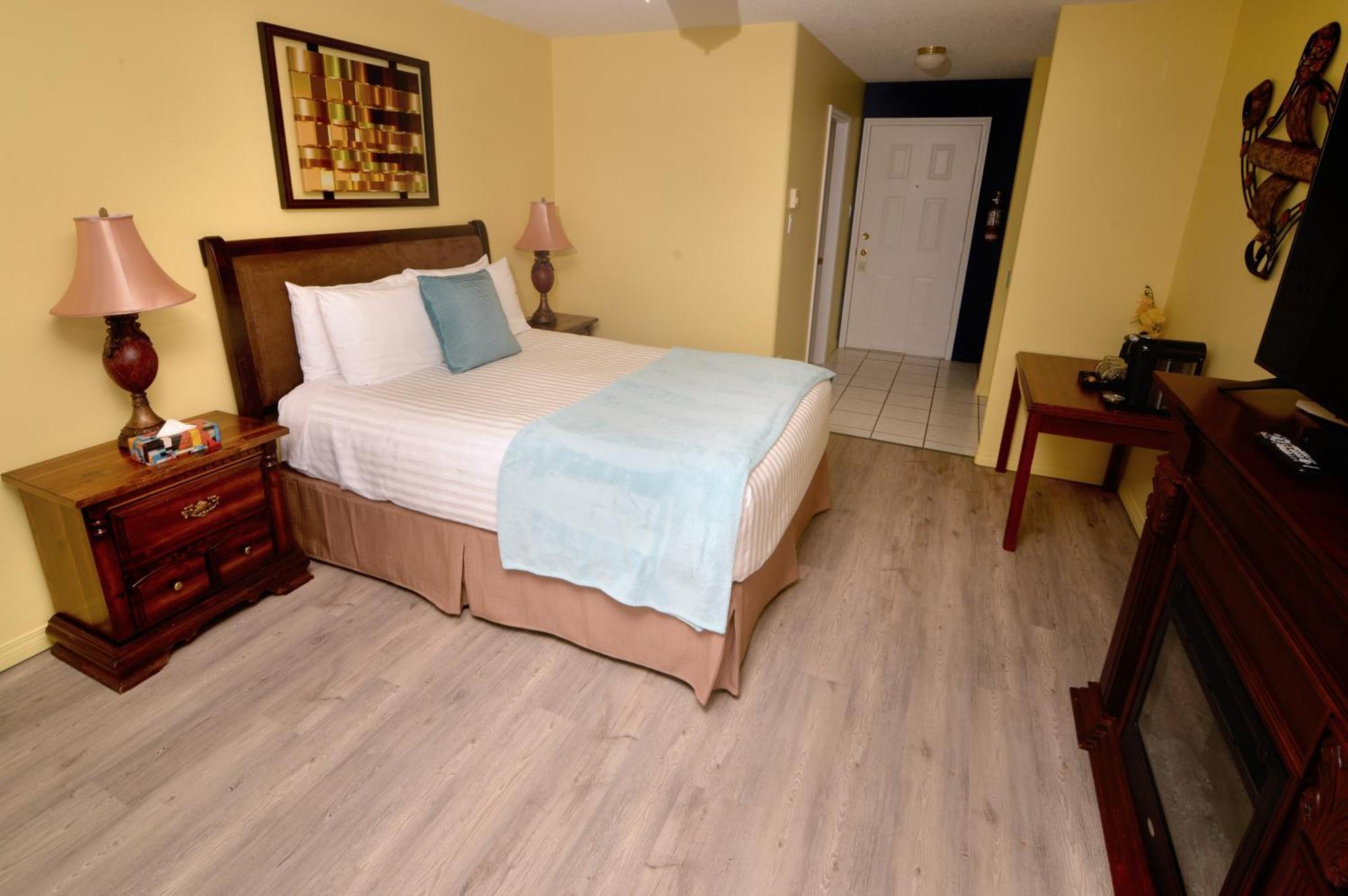 Casa Grande Inn Qualicum Beach Extérieur photo